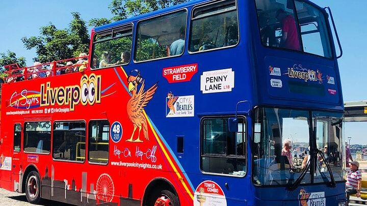 Liverpool: "Blue Route" - City & Beatles Tour