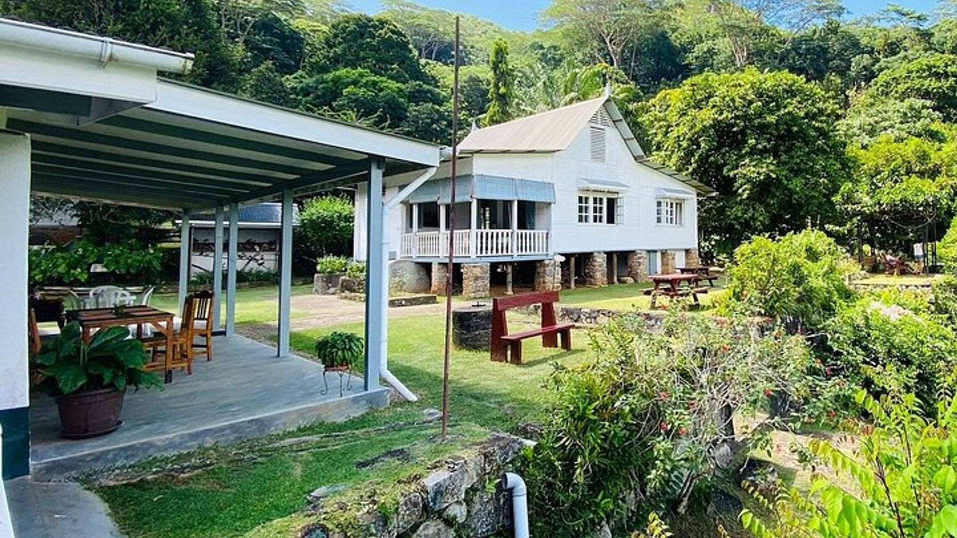 Private Mahe Island Half-Day Tour with Pick up