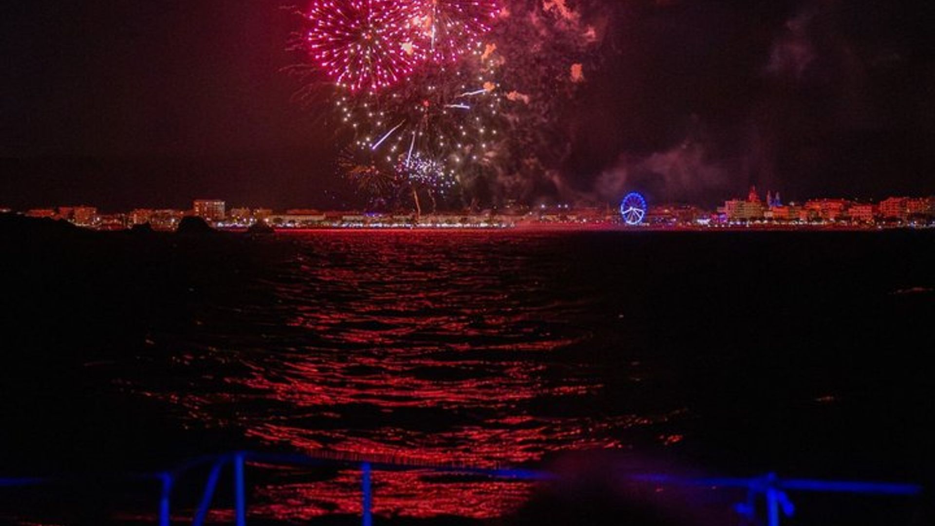 Saint-Raphaël, Fuegos artificiales en el mar