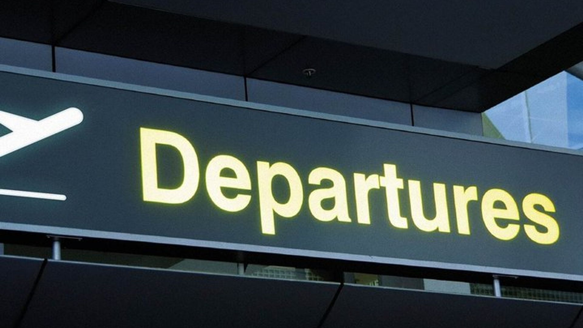París: traslado privado de ida y vuelta a Orly o Charles de Gaulle