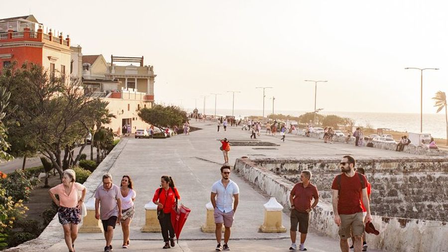 Gabriel Garcia Marquez Shared Tour: the magical Cartagena