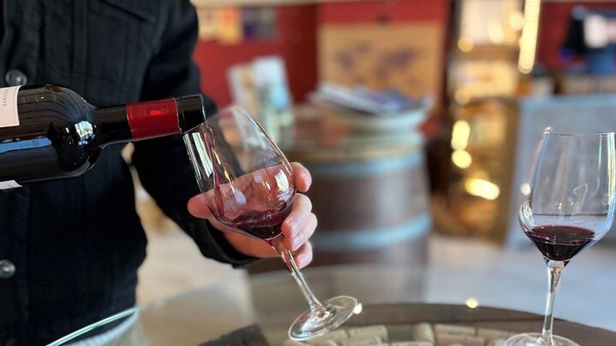 Marseille Small-Group Wine and Cheese Tour in Aix-en-Provence