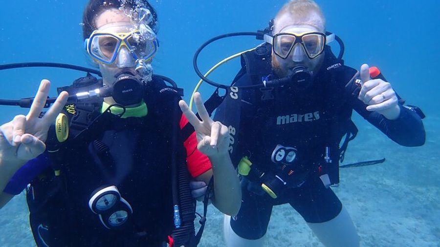 Tamarindo Beginner Scuba Diving Small-Group Experience