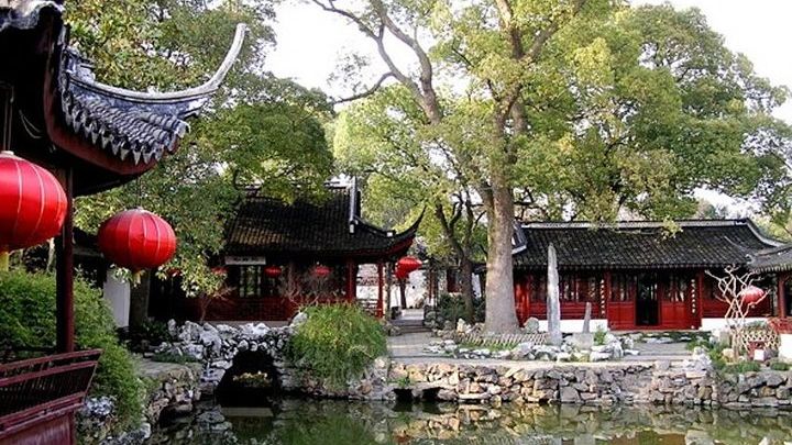 Shanghai Airport Private Layover Tour With Flexible Itinerary