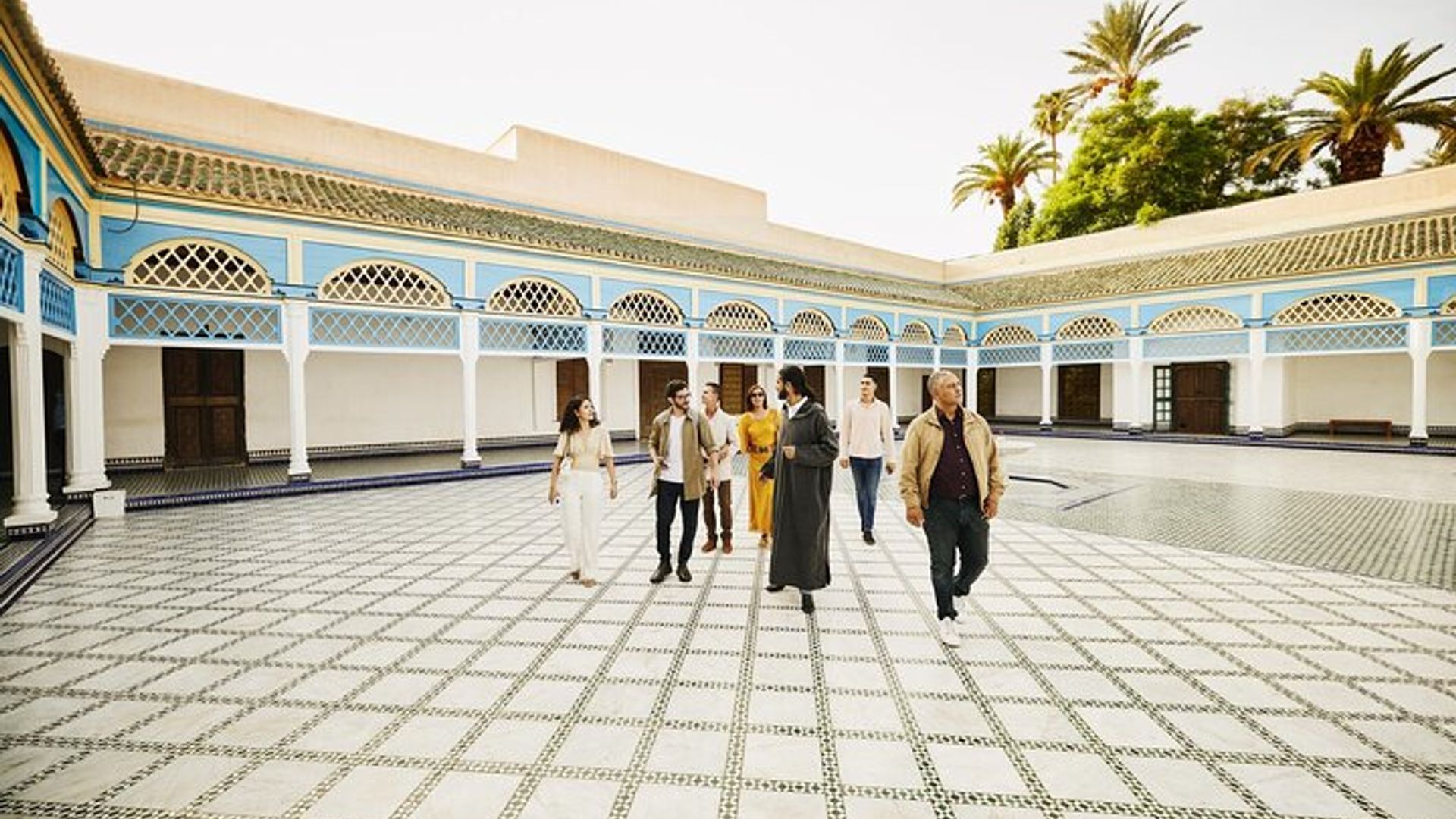 Tour di Scoperta di Marrakech: Palazzo Bahia e Tombe Saadiane