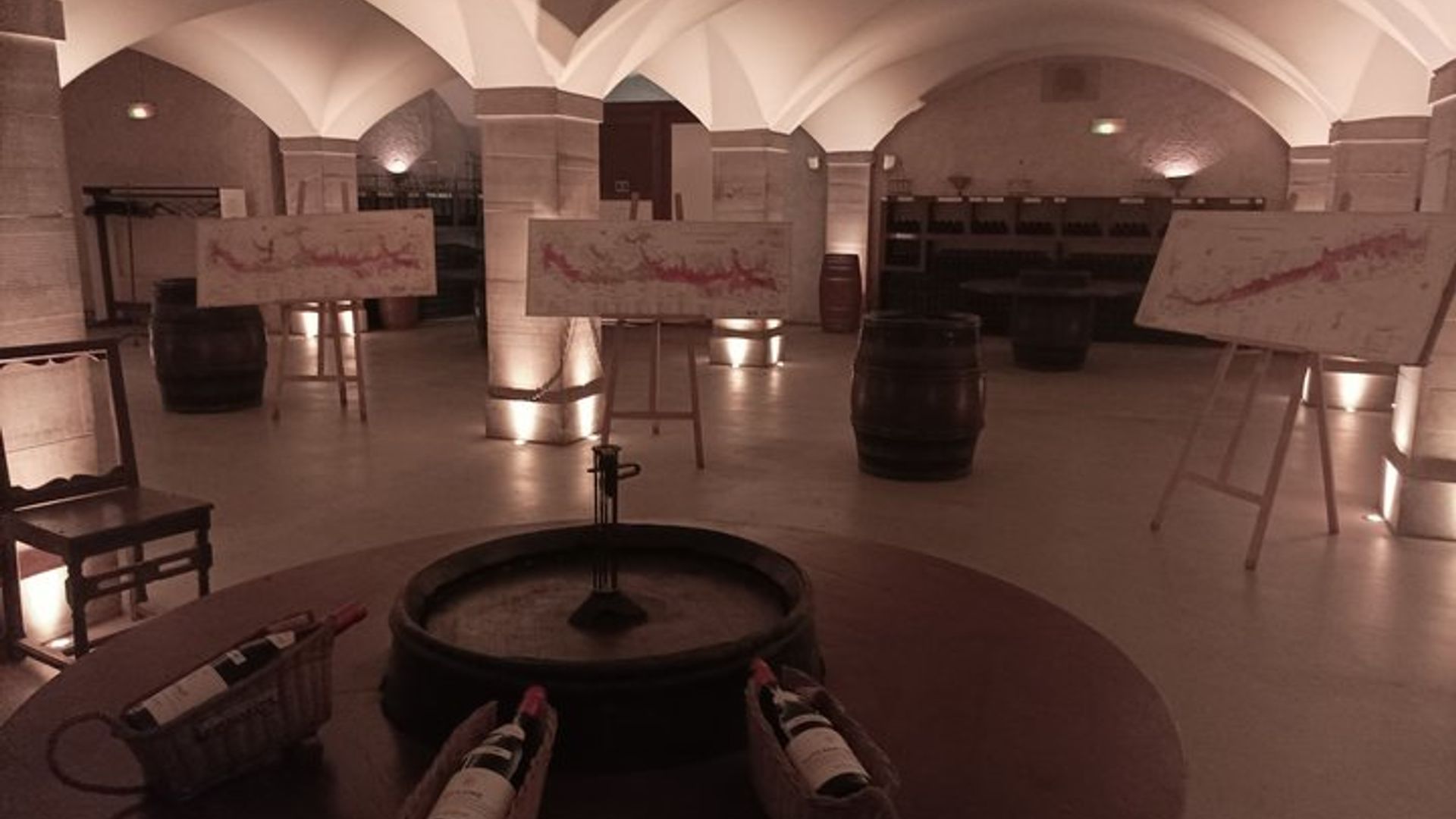 Tour privado por Beaune Explora bodegas y prueba vinos de Borgoña
