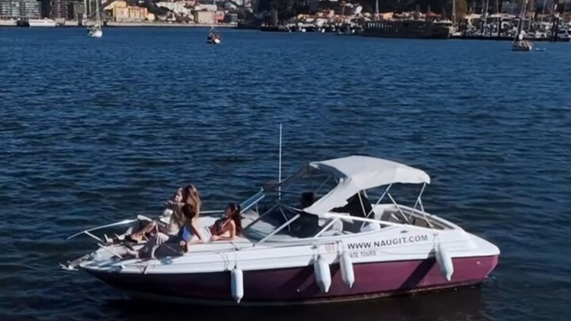 6 Bridges and Ribeira Boat Tour (1h30m) with Sunset Option