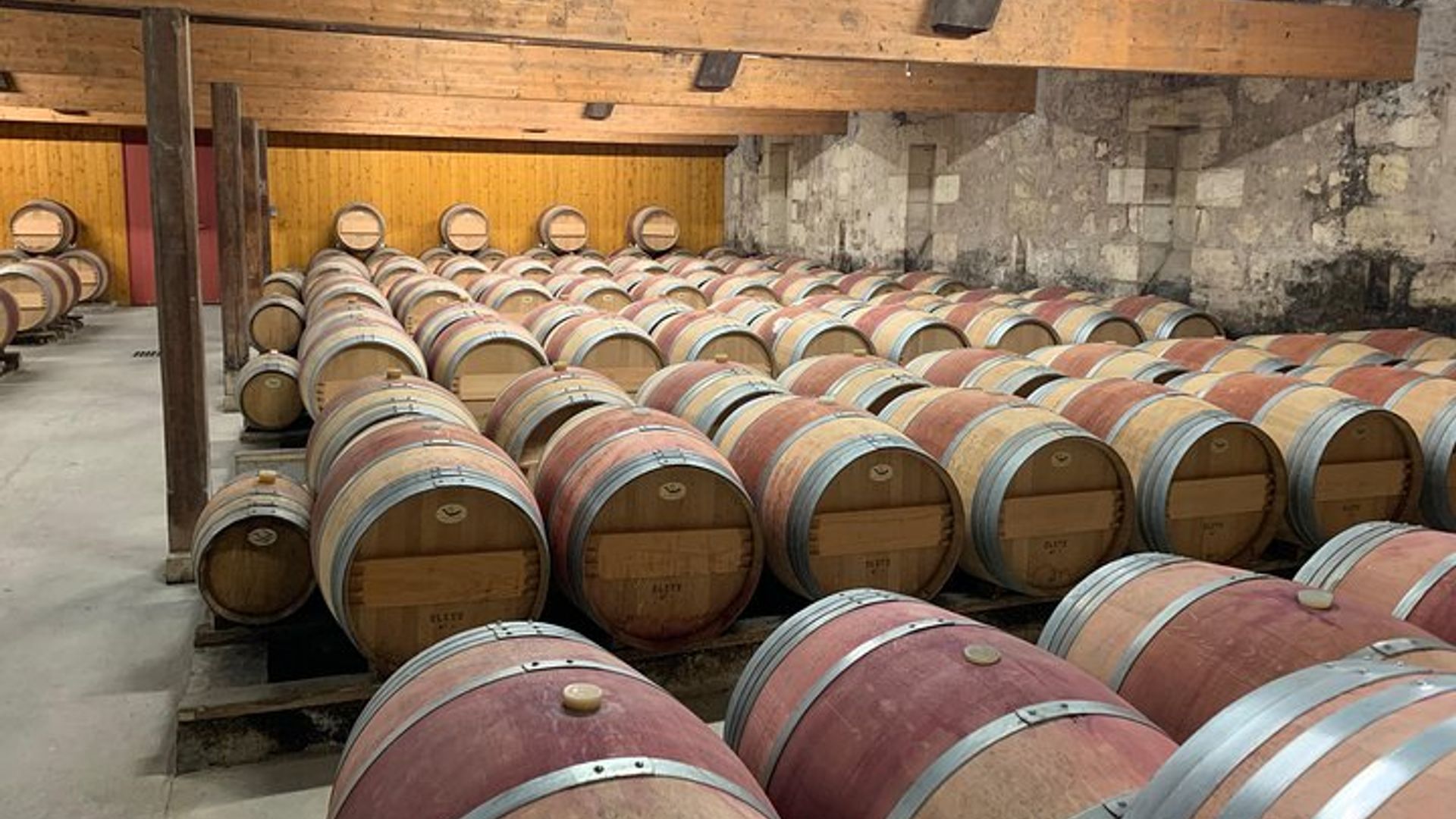Tour Privé et visites sur la Route des Châteaux du Médoc (Minivan Luxe)