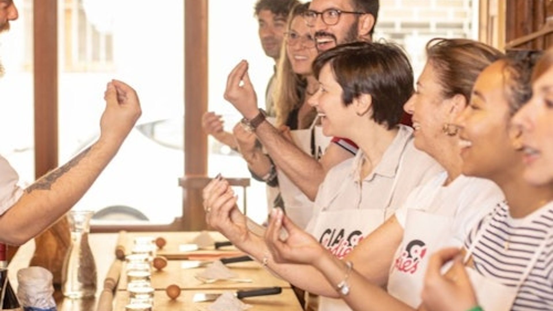 Florence: Tagliatelle, Ravioli & Tiramisu Cooking Class + Unlimited Wine
