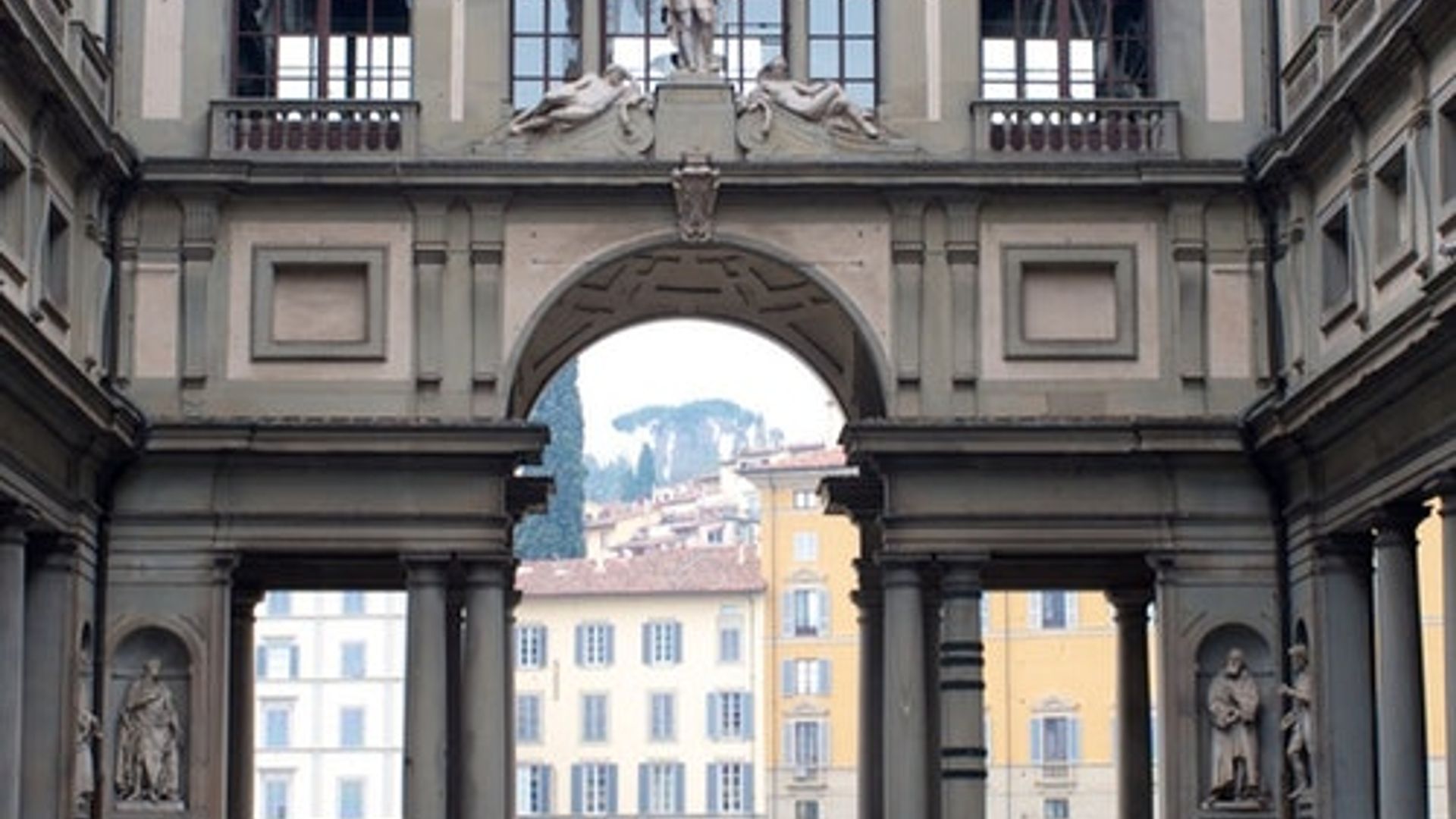 Uffizi Gallery: Reserved Entry + Audio Guide App