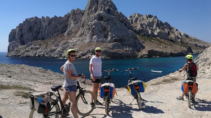Calanques Electric Bike Tour from Marseille