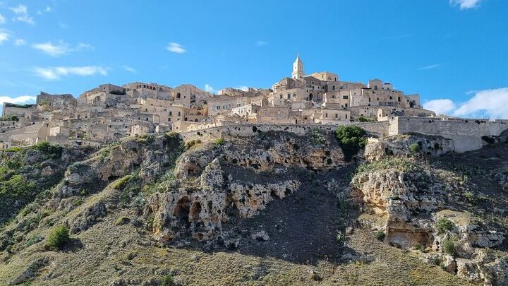 Matera: journey of the Sassi, the Murgia and the Tibetan Bridge