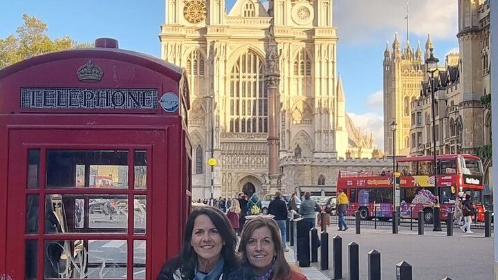 London: Private and Customizable Black Cab Tour