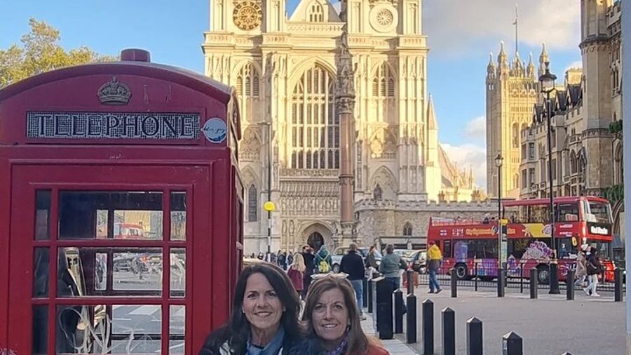 London: Private and Customizable Black Cab Tour