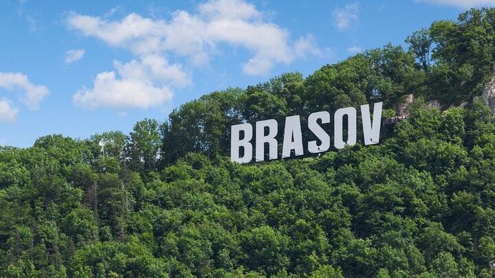 Full-Day Private Tour to Sinaia, Bran and Brasov from Bucharest