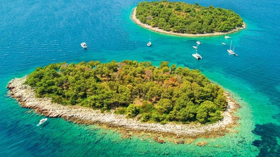 Split Half-Day Small Group Blue Lagoon and Trogir Boat Tour