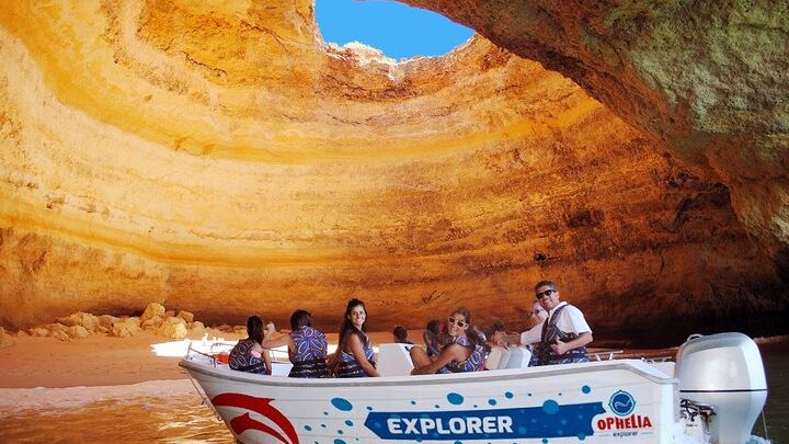 Algarve: Two-in-One Scenic Hike and Benagil Caves Boat Tour