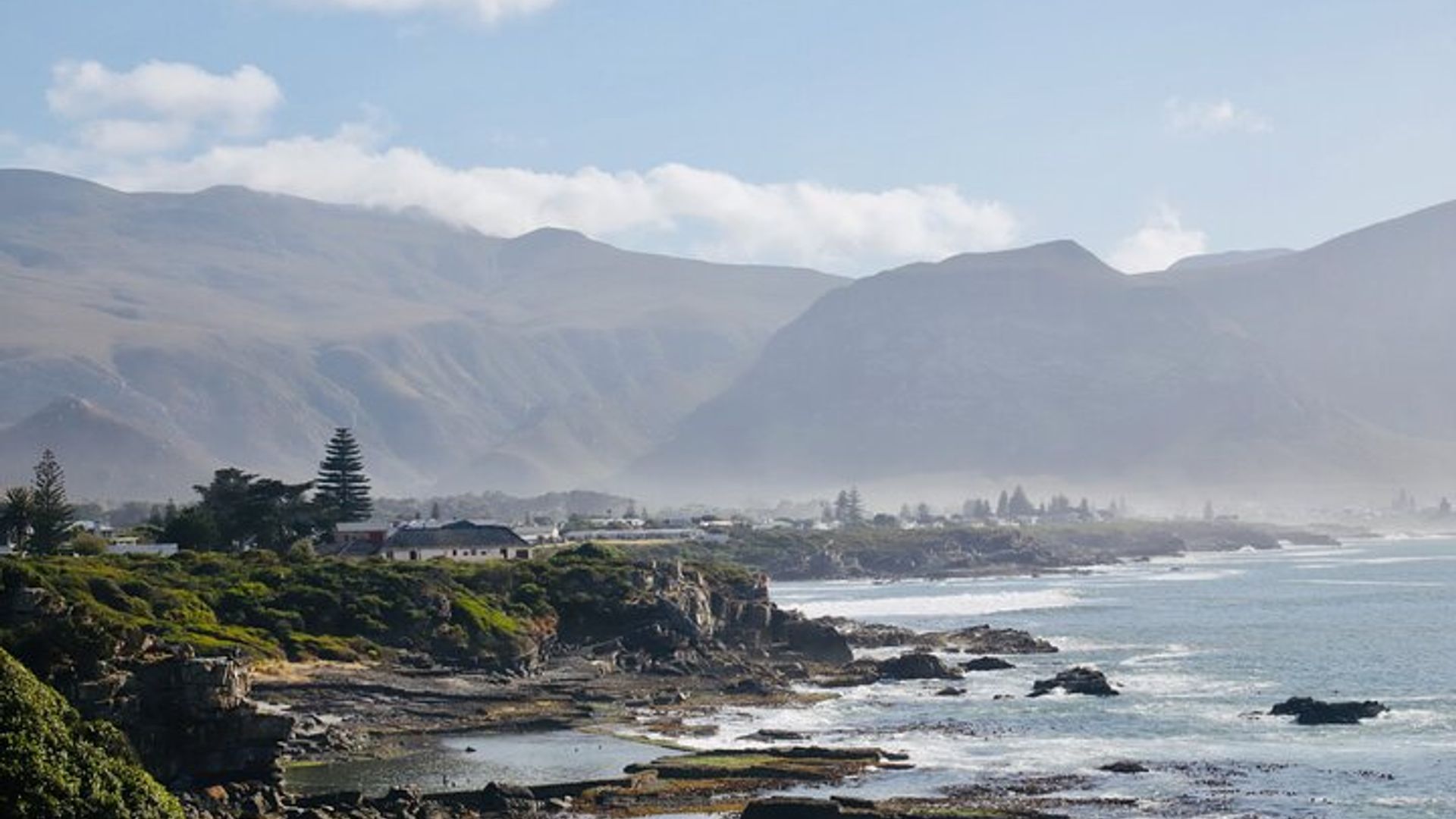 Hermanus Cliff Walk History Tour - a walk back in time