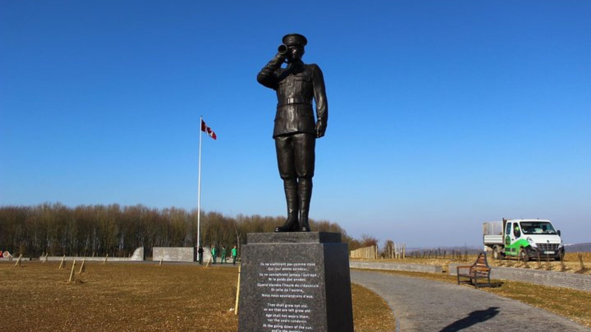 Vimy Canadian Memorial Round-Trip Private Transfer From Arras