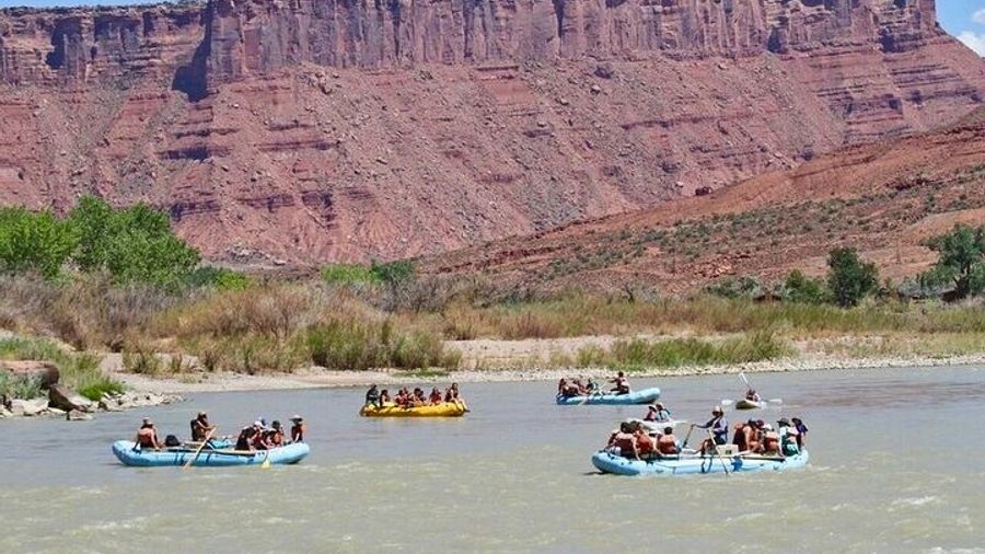 Colorado River Fisher Towers Rafting Half-Day Tour From Moab