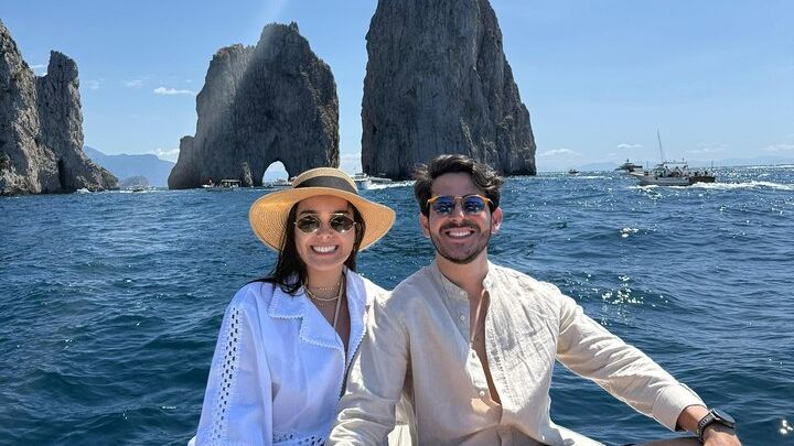 Capri Private Boat Tour with Bathing and Exclusive Cave Visits