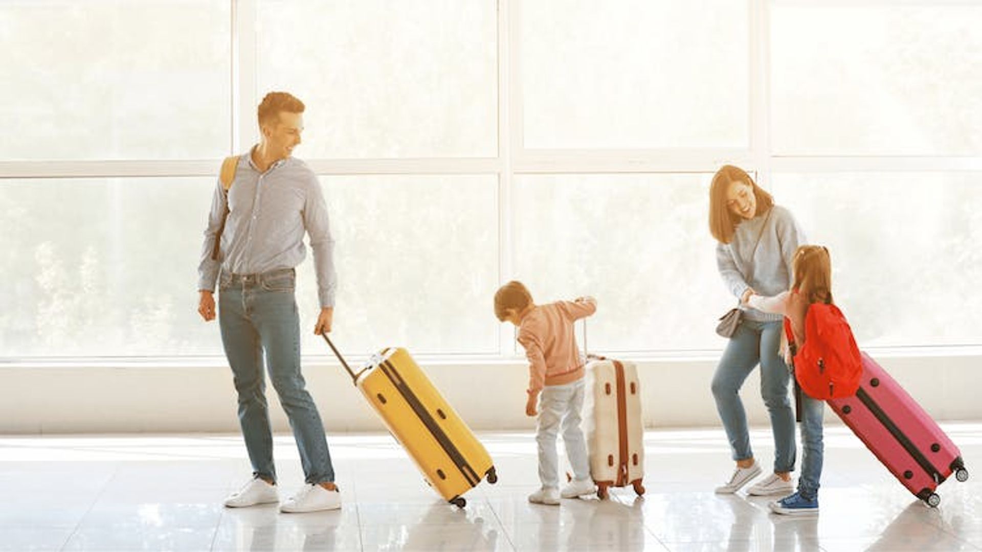 Safe and Convenient 24-7 Luggage Storage in Naples