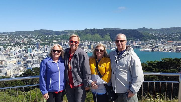 Wellington Highlights Small-Group Half-Day Tour With Lunch
