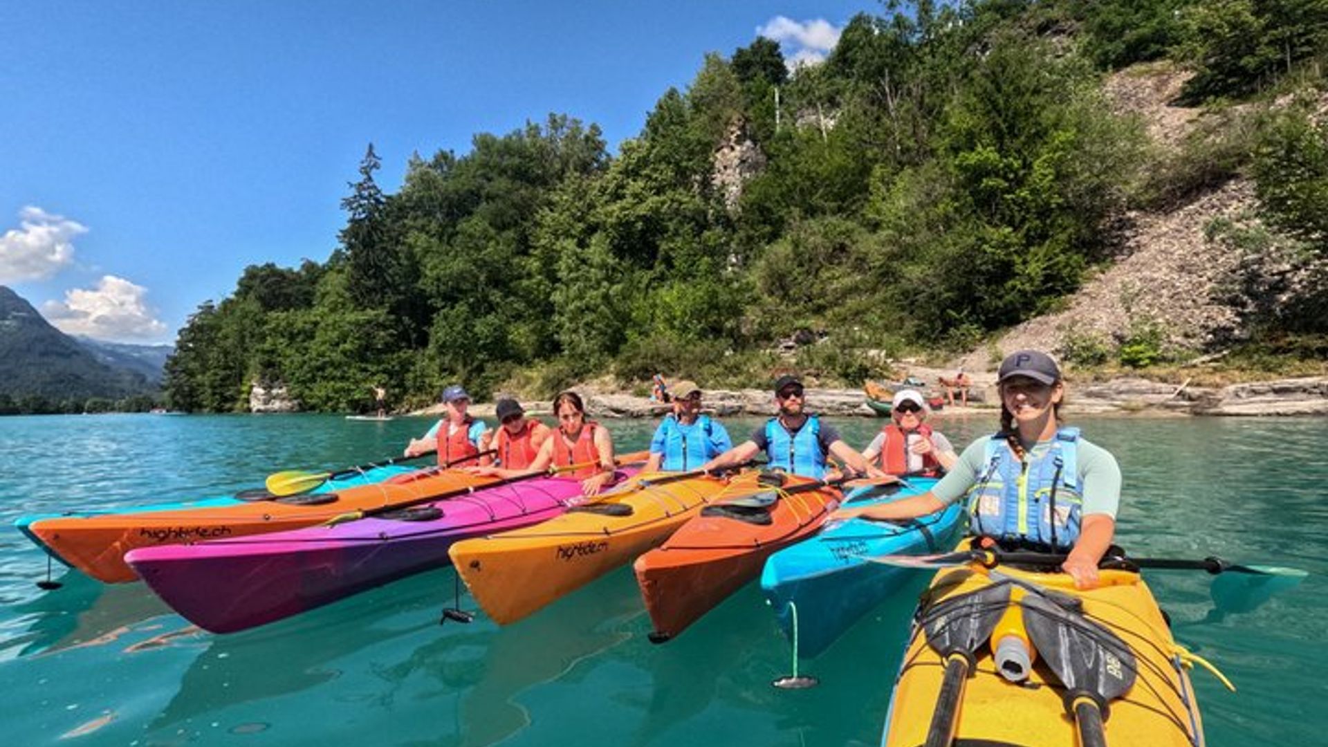 Kayak Tour of the Turquoise Lake Brienz
