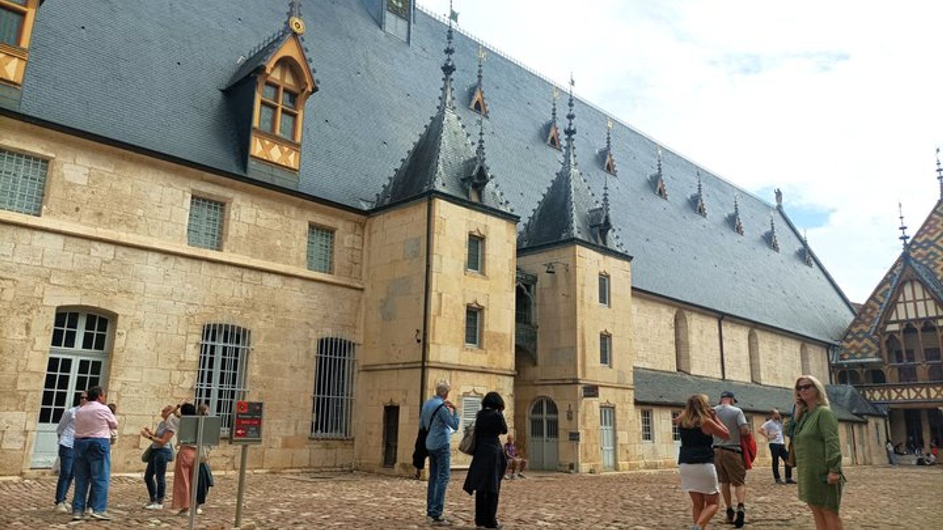 Geführte Tour durch Beaune mit Ihrem professionellen Guide!