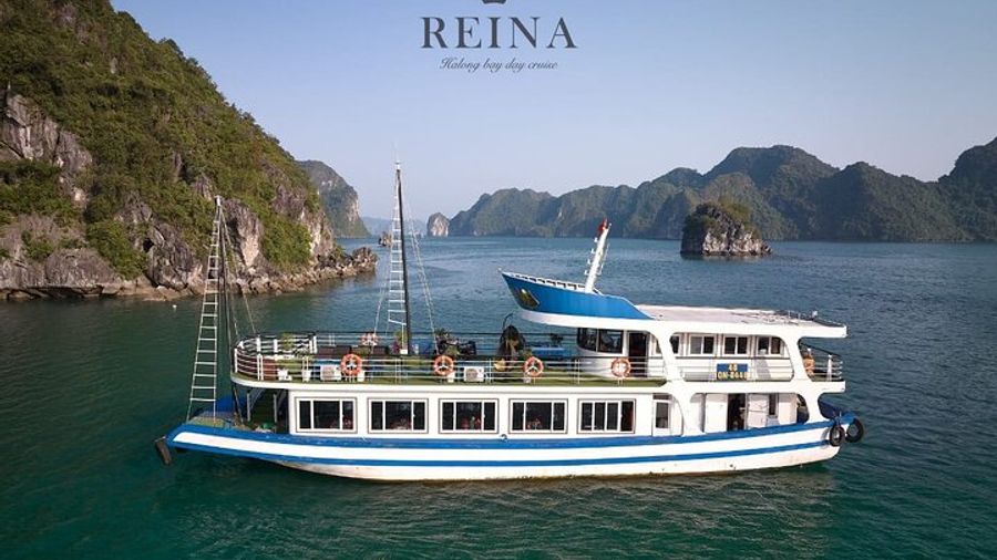 From Hanoi: Ha Long Bay Day tour 4-Star with Kayaking