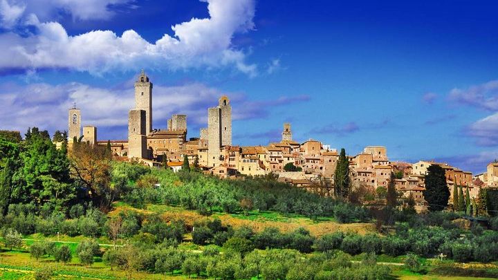 Siena and San Gimignano Day Trip From Pisa or Lucca