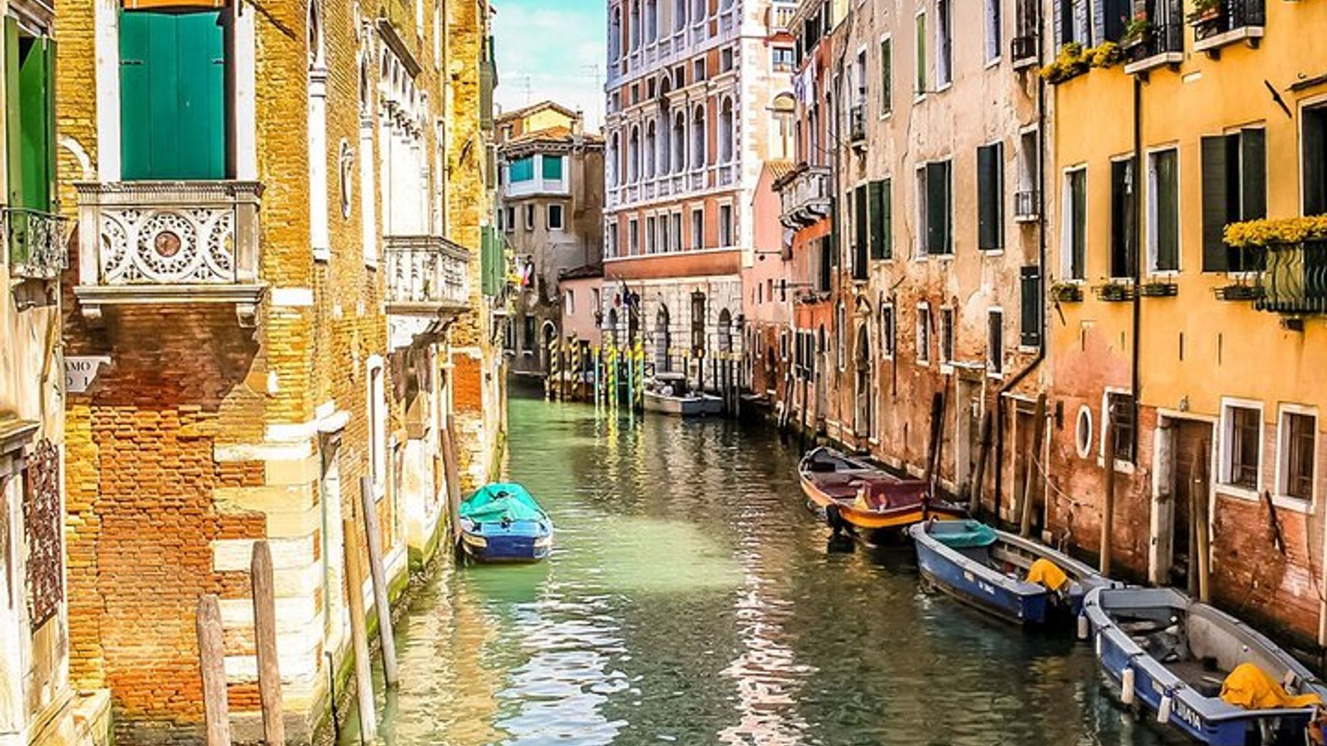 Venice Guided Walk and Gondola Ride