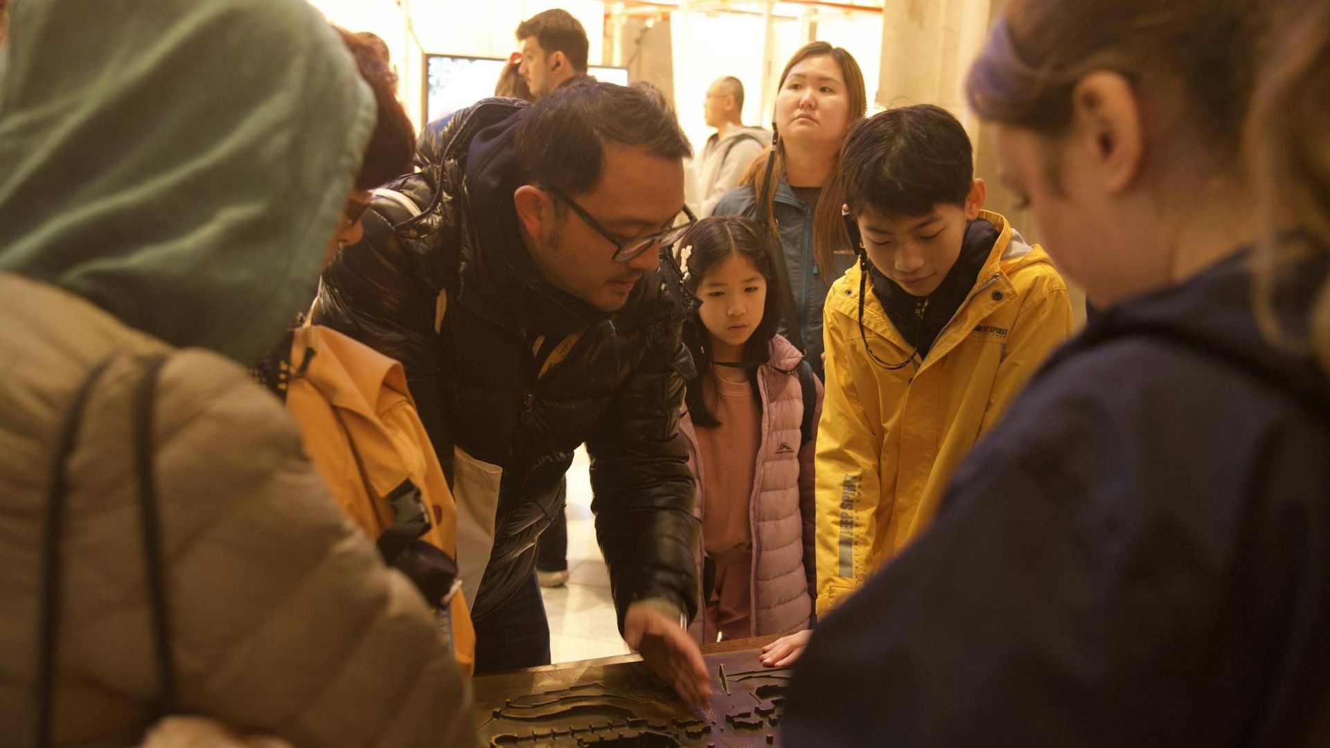 Sagrada Familia skip-the-line guided tour in Chinese