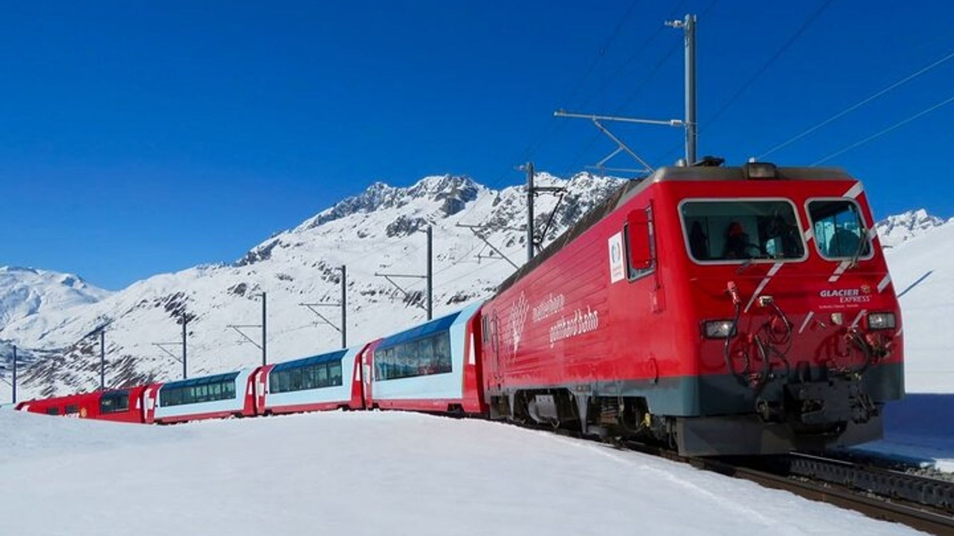 Ida y vuelta en tren panorámico Glacier Express desde Berna