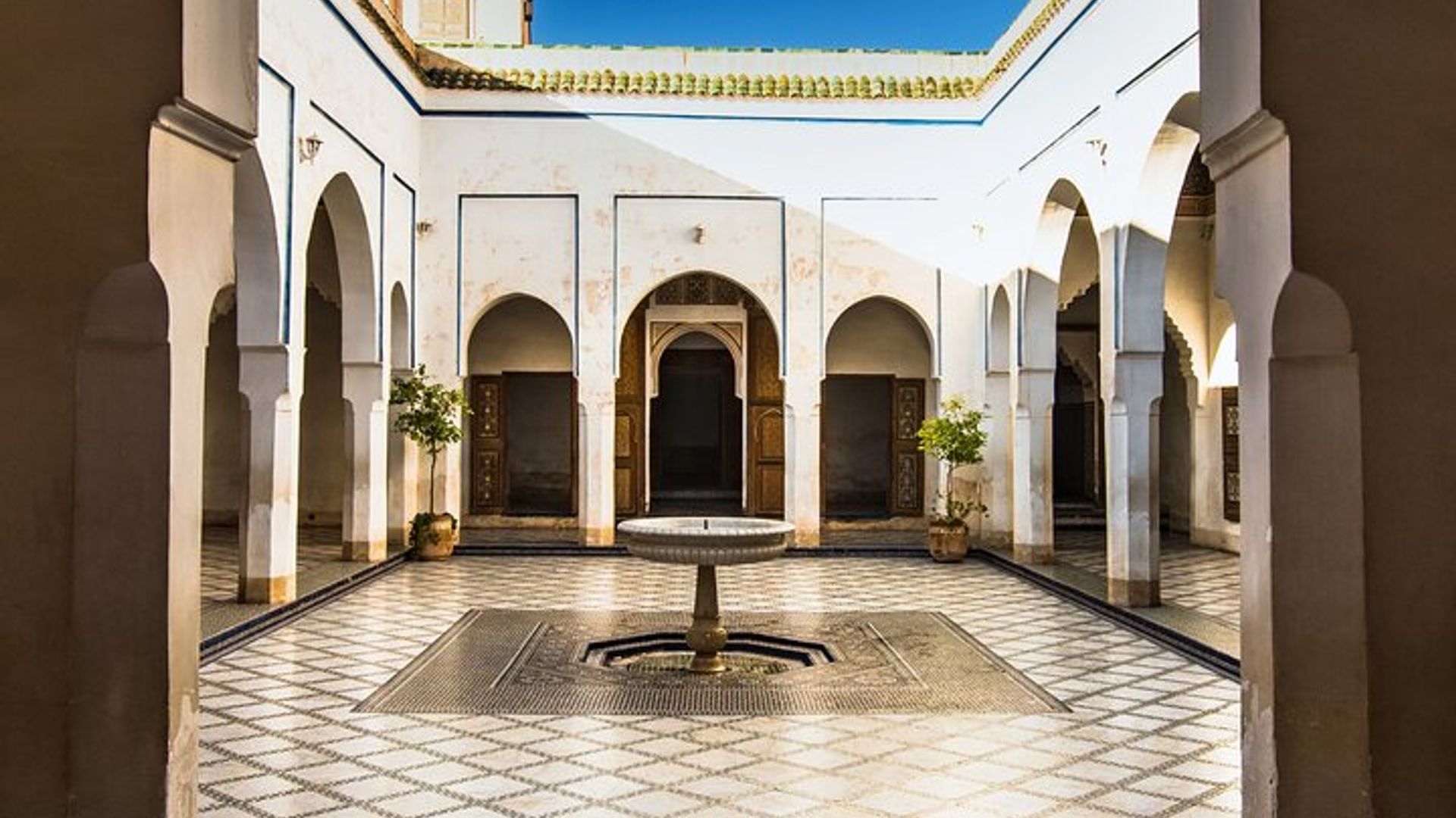 Visites guidées d'une demi-journée du palais de la Bahia avec billets d'entrée