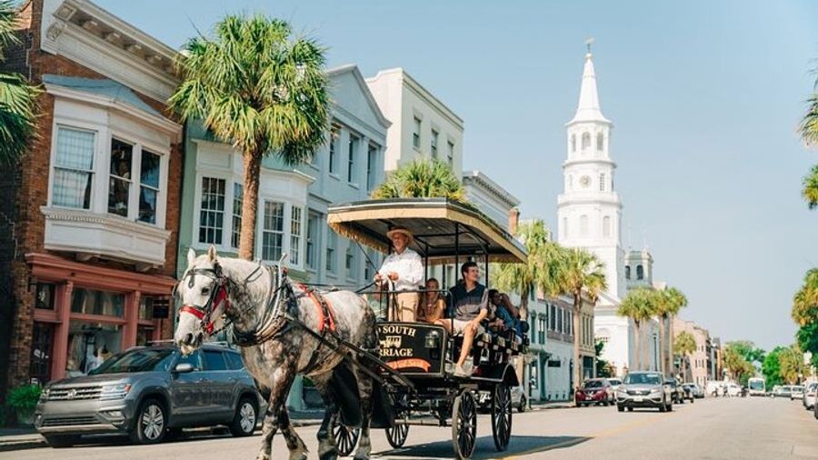 Myrtle Beach to Charleston with Horse & Carriage Ride, Harbor Cruise, Boone Hall