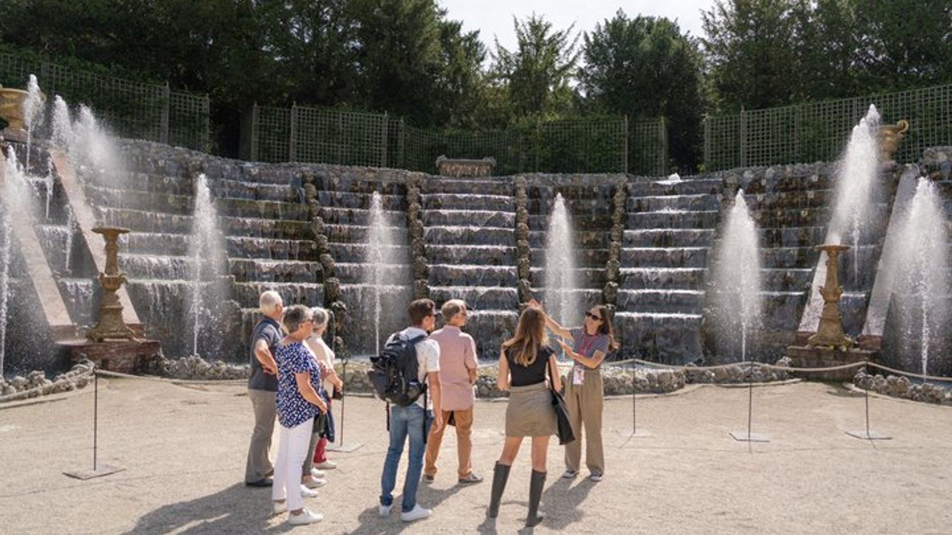 Visita guiada de medio día o día completo al Palacio y los jardines de Versalles