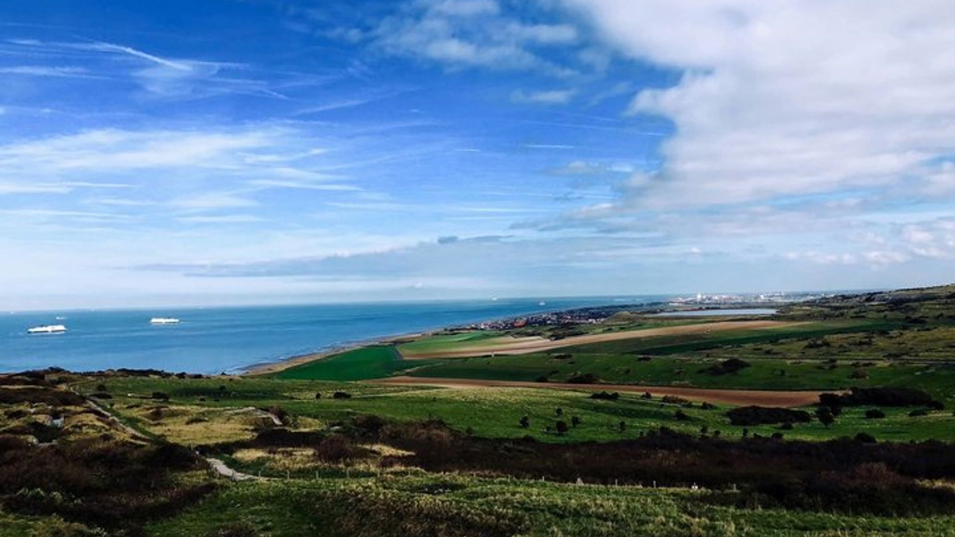 Discover all Boulogne sur Mer and the small resort of Wimereux