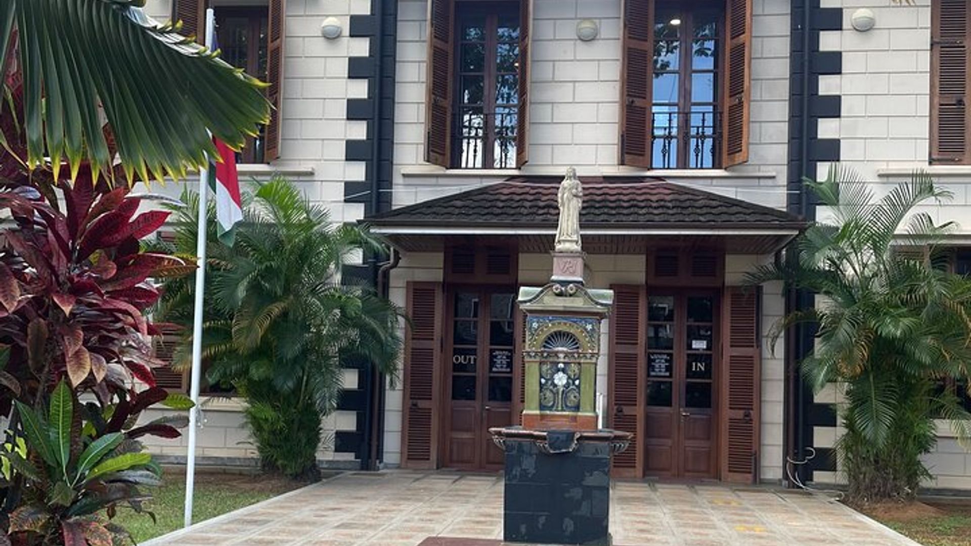 5 Hour Private Customize Tour of Mahe, Seychelles