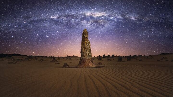 Pinnacles Desert Sunset Stargazing Adventure Tour from Perth