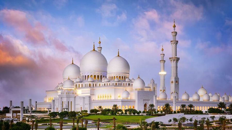 Abu Dhabi City Tour in a Private 4x4 Vehicle