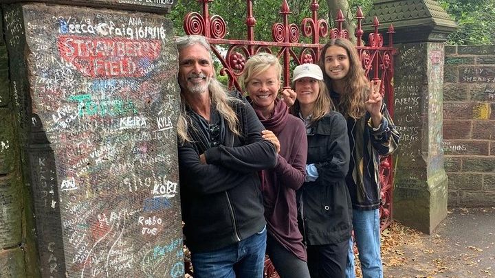 Liverpool: Private 3-Hour Guided Beatles Tour