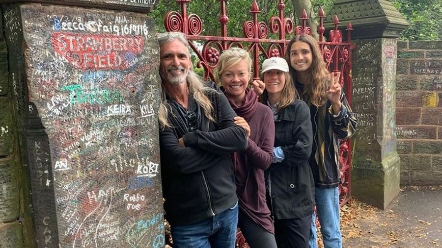 Liverpool: Private 3-Hour Guided Beatles Tour