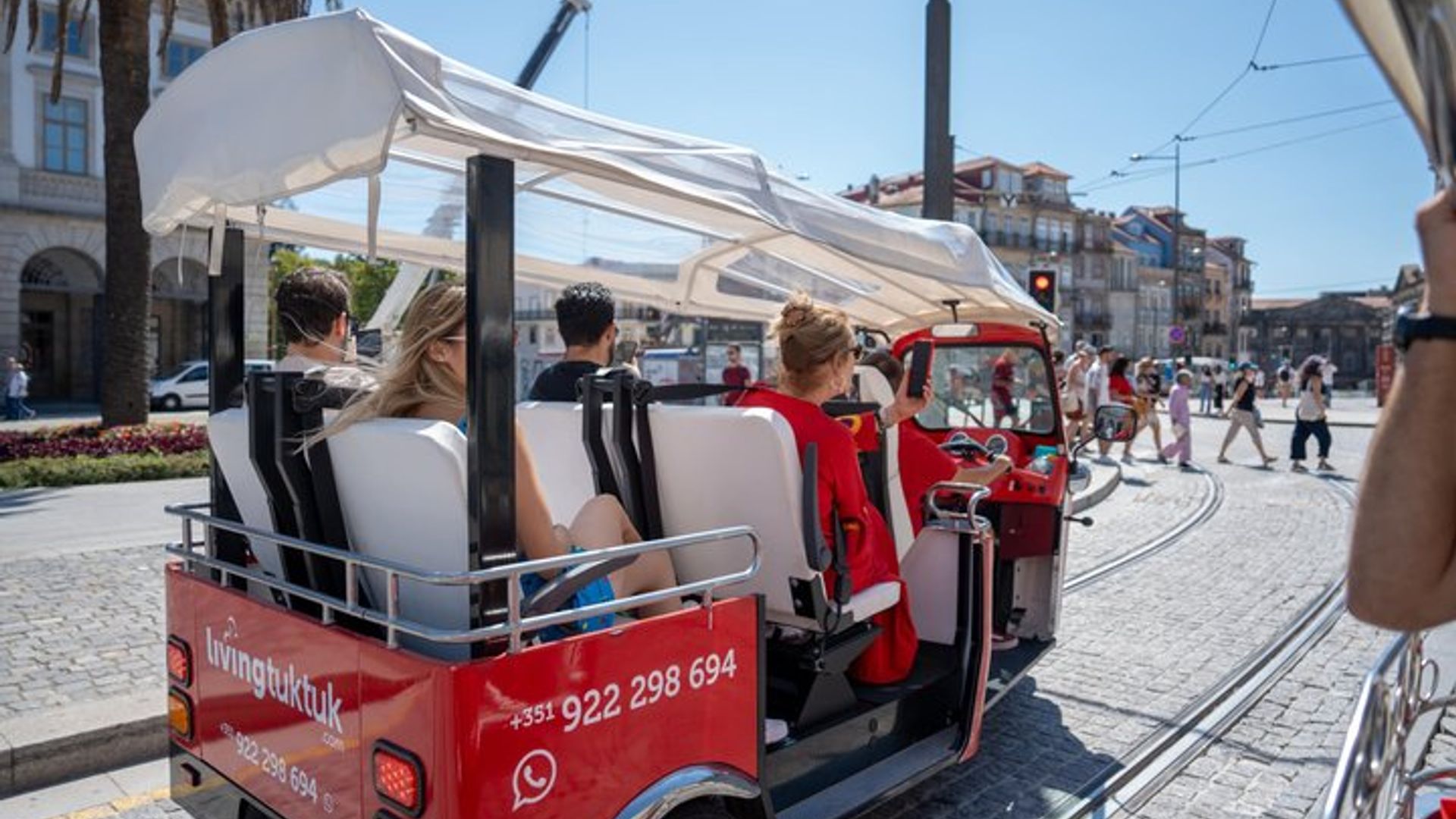 Porto: Tuk-Tuk City Tour and Douro River Cruise