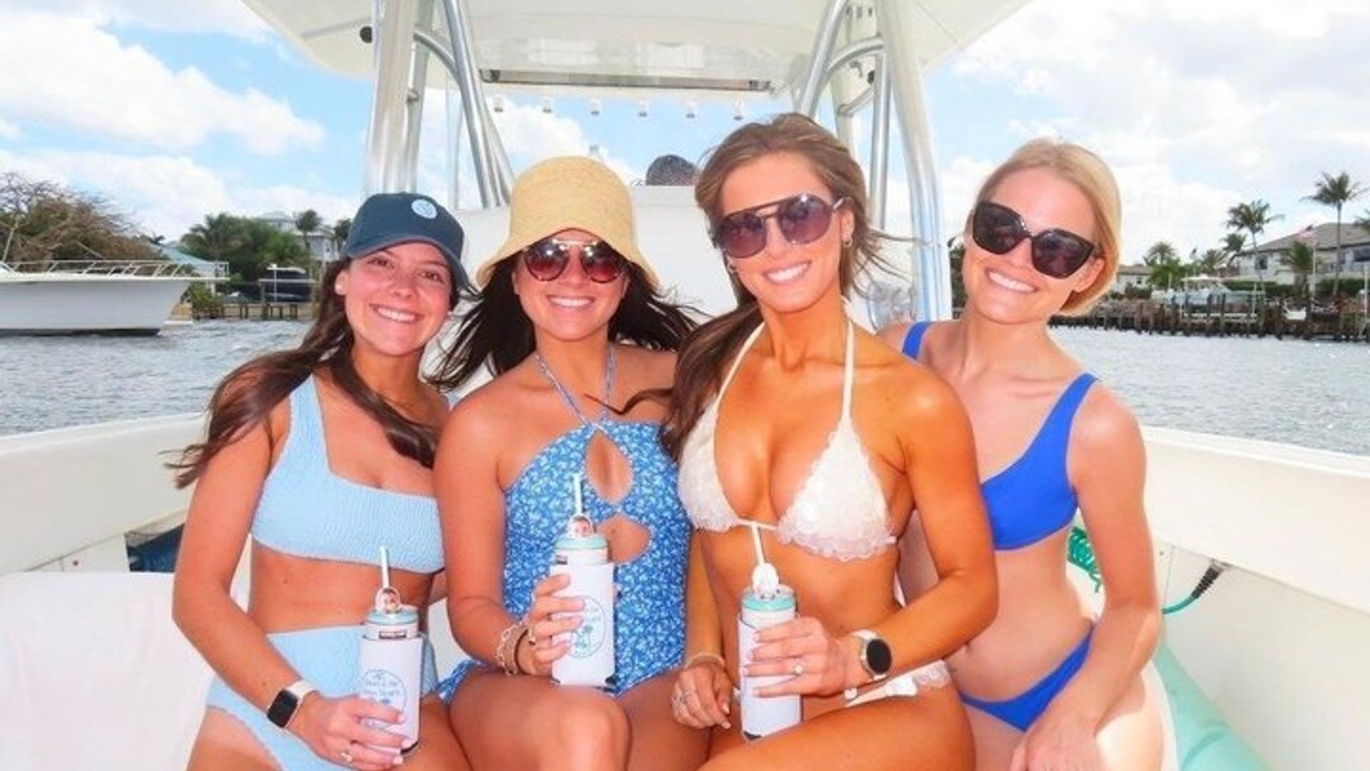 West Palm Beach Cruising Charters, Cruising Anchoring or Fishing