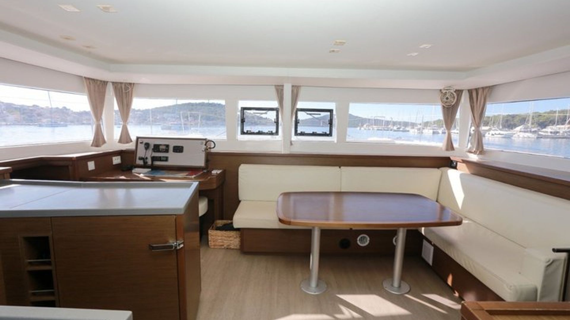 A full-day Maddalena catamaran tour, with lunch