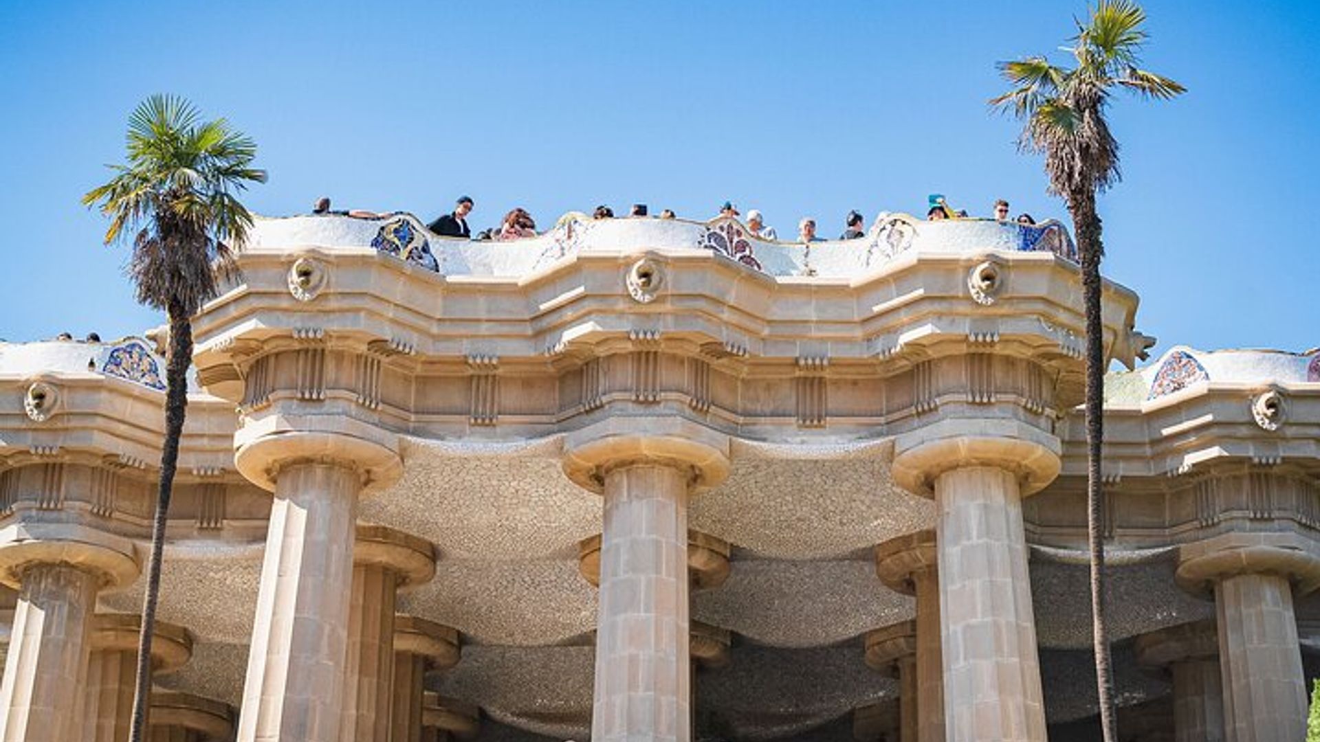 Park Güell Guided Tour with Skip the Line Tickets