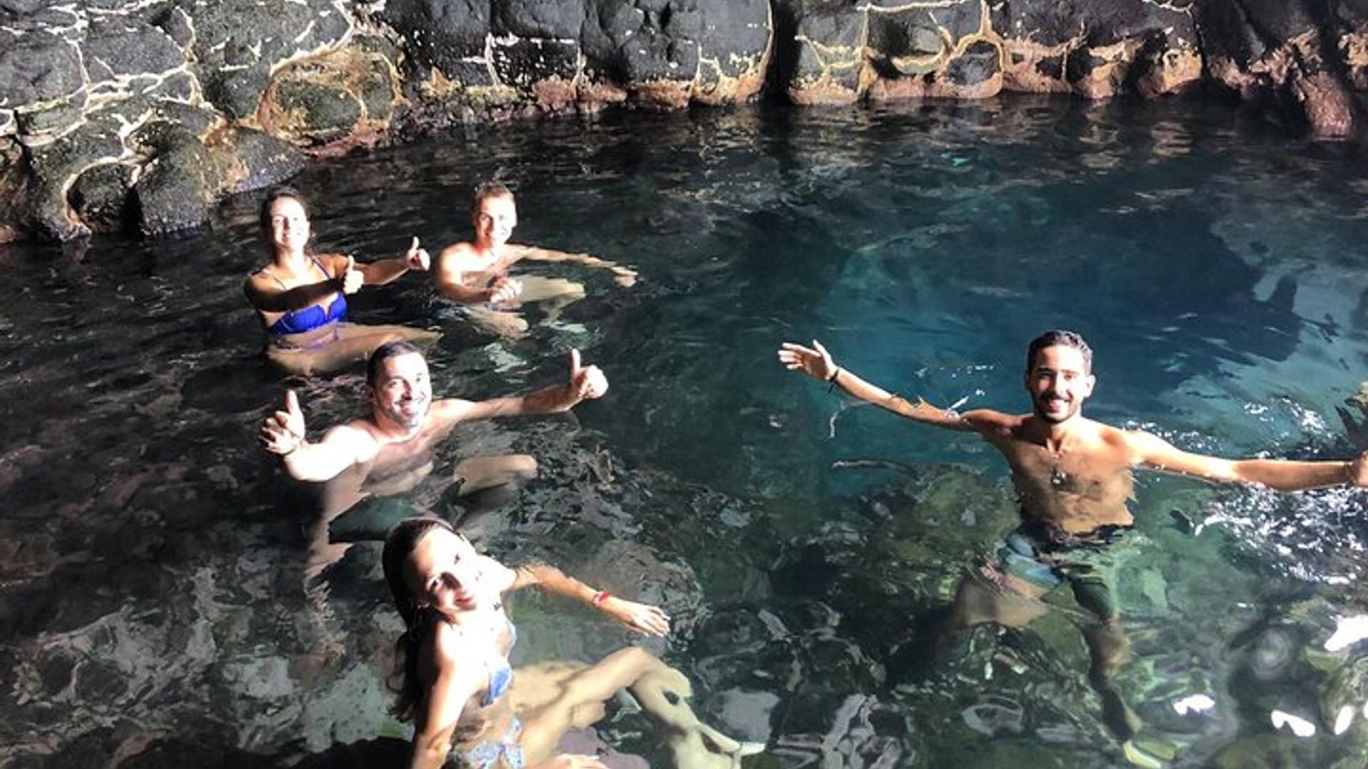 Sal Private Tour: All inclusive Salt Lake, Blue eye and Shark Bay