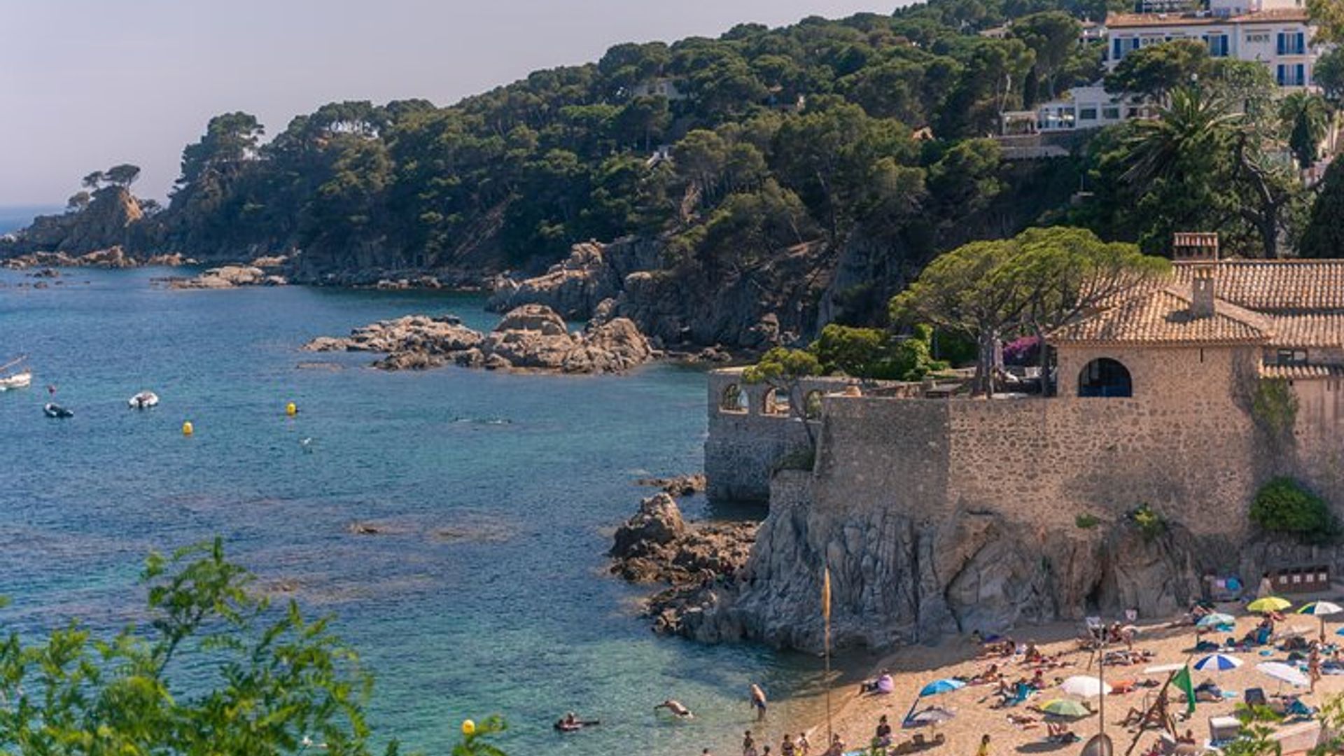 Girona and Costa Brava Small-Group Tour image 2