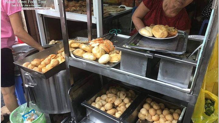 Hanoi Street Food Guided Walking Tour